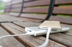 Read more about the article Sørg alt for at have en god powerbank med dig når du er væk hjemmefra